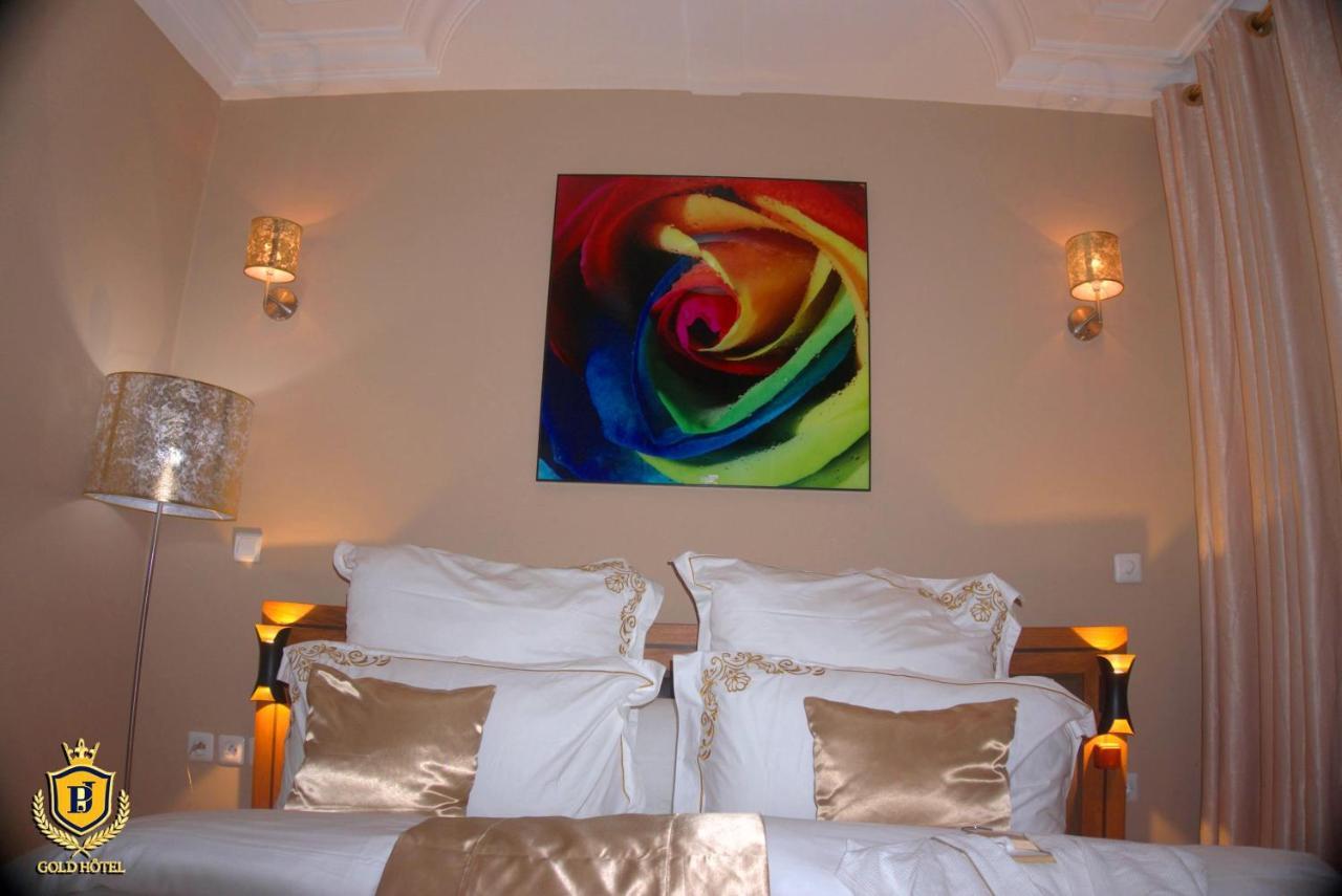 Gold Hotel Bafang 外观 照片