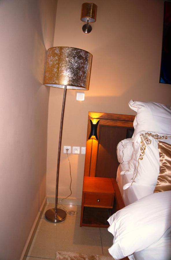 Gold Hotel Bafang 外观 照片