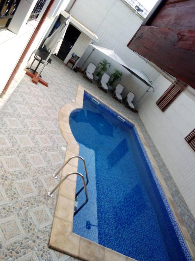 Gold Hotel Bafang 外观 照片