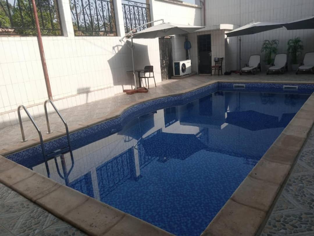 Gold Hotel Bafang 外观 照片